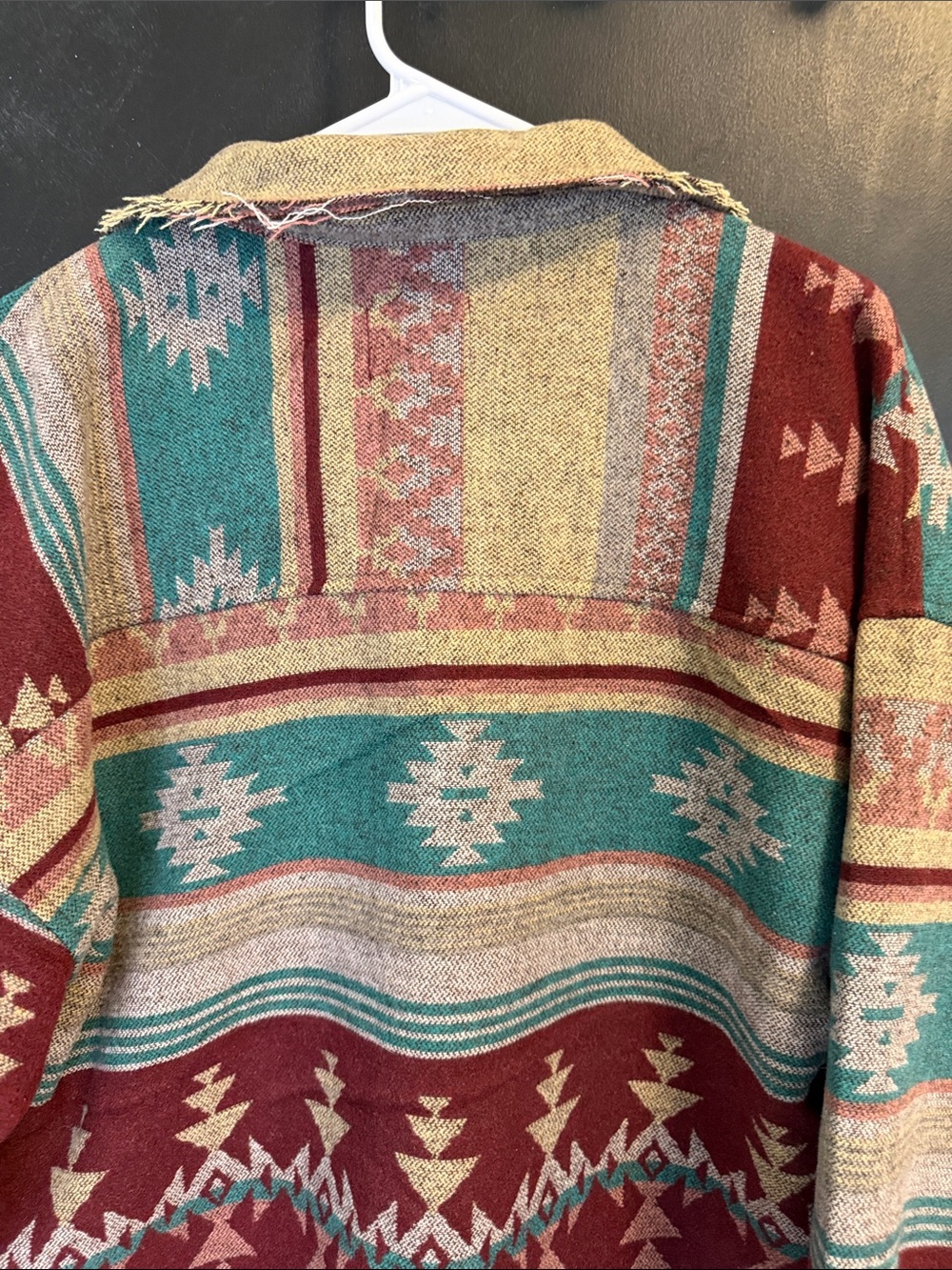 New In Aztec Native Flannel Shirt Shacket Western Blanket Jacket Raw Edge L - Picture 7 of 9